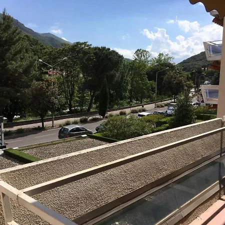 Apartment F2 Avec Terrasse, Parking Et Wifi, Animaux Acceptes, Proche Amelie-les-bains. - Fr-1-703-13 Amelie-les-Bains-Palalda